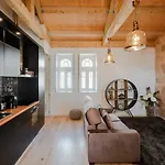 Deluxe