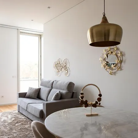 Deluxe * Porto