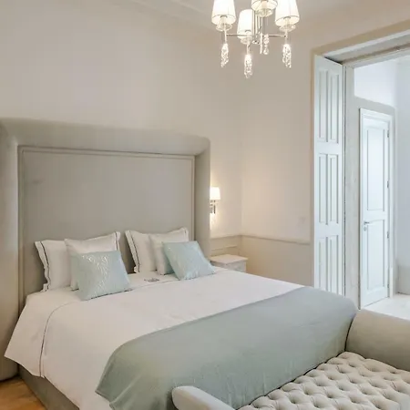 Deluxe Apartment *