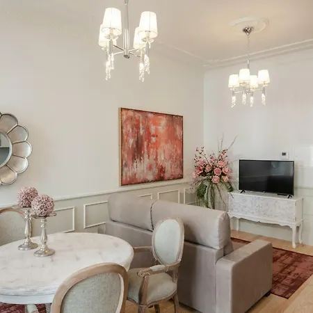 Apartman Deluxe Porto